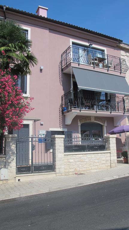 Kseni Accommodation Rovinj Exteriör bild