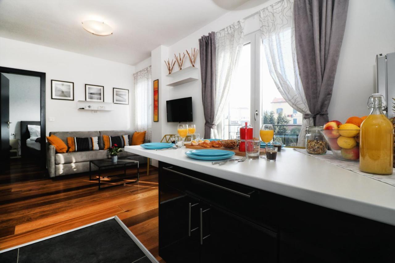 Kseni Accommodation Rovinj Exteriör bild